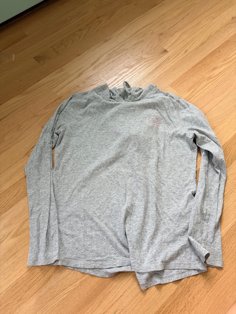 Vineyard Vines Women’s Small Gray Long Sleeve Cotton Shirt Pink Whale Logo